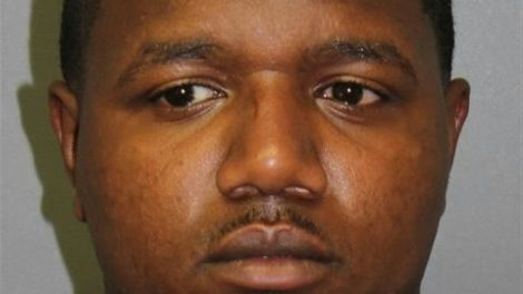 Jaheem WARREN distributed twenty bricks of suspected heroin to an undercover narcotics detective.