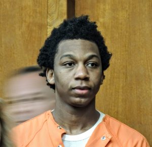Defendant Jeavonte Dennis